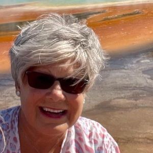 Meet your Posher, Deborah